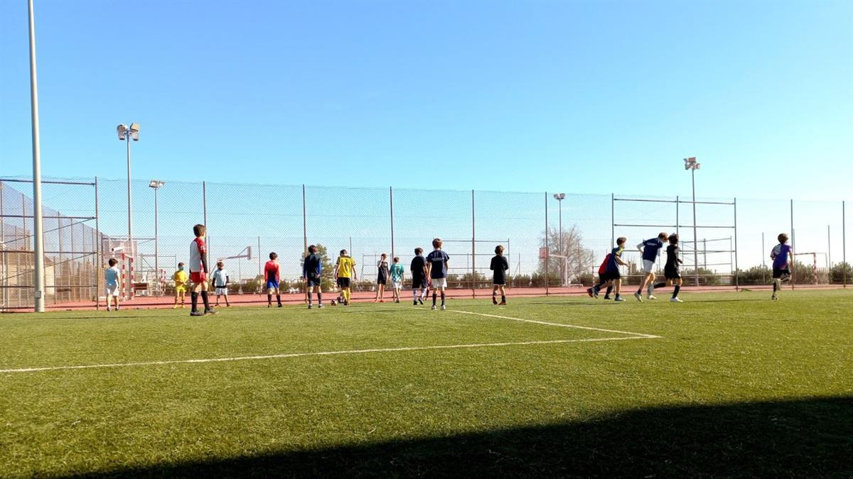 El Ayuntamiento de Sanse, organiza junto con Aossa Sport, este campus solidario