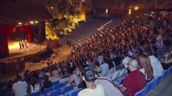 La pandemia primero y la huelga de los trabajadores de iluminación y sonido han dejado a la ciudad sin esta especial cita cultural
