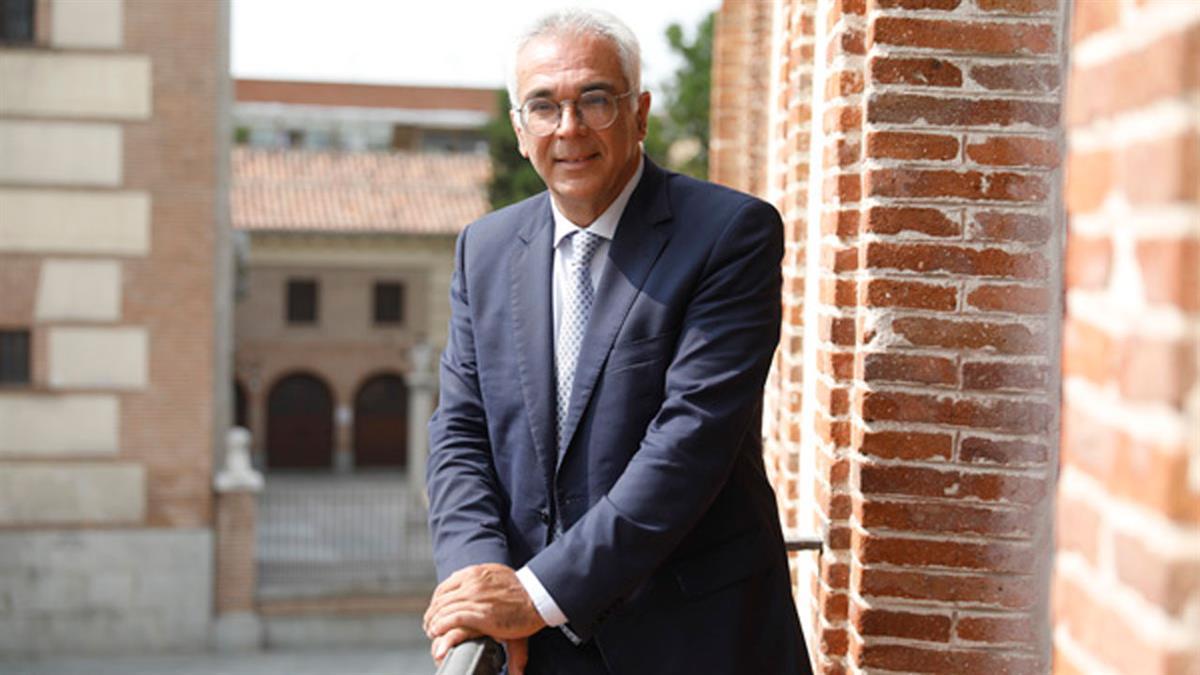 El popular defiende al jefe de gabinete de Ayuso