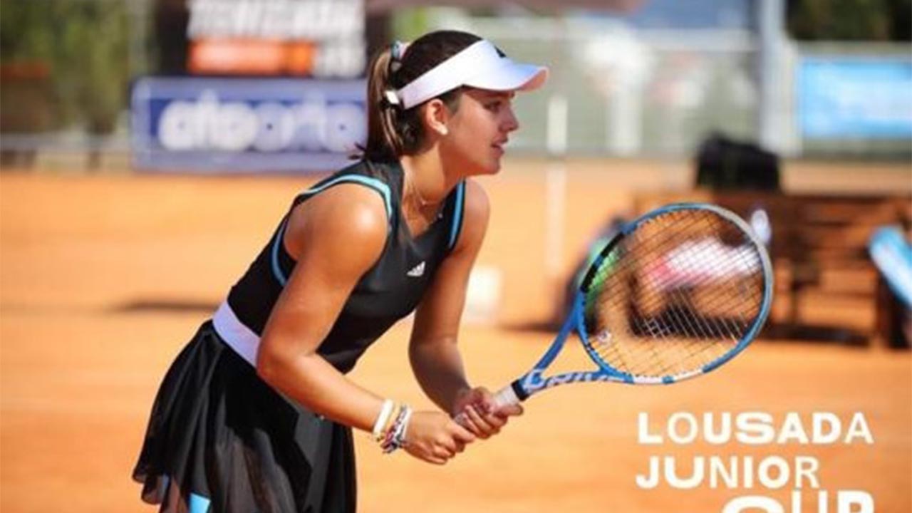 La joven promesa repasa en Soy de Alcalá su amor por el tenis, los sacrificios que supone ser una deportista tan joven y sus objetivos de 2021