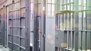 Desde la Asociación Profesional Trabajadores Penitenciarios afirman que la situación en las celdas se está descontrolando