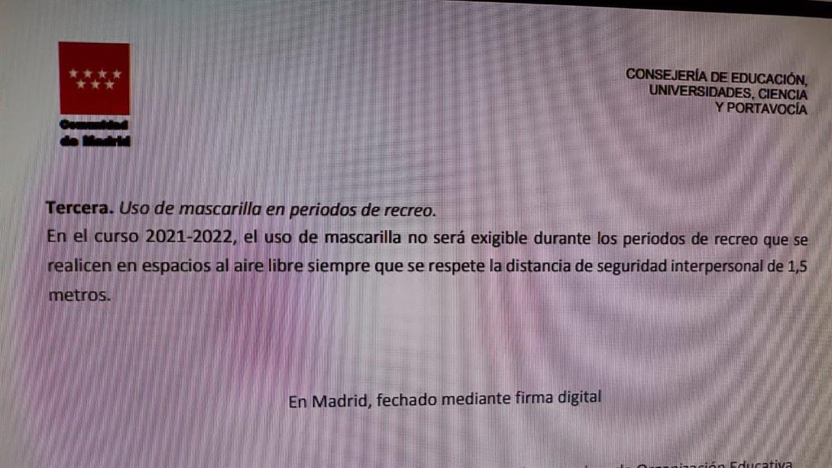 CCOO tiene ya preparada una denuncia que llevará a la Inspección de Trabajo si el próximo lunes, tal como ha anunciado la presidenta de la Comunidad de Madrid, la mascarilla podría no llevarse en los patios escolares