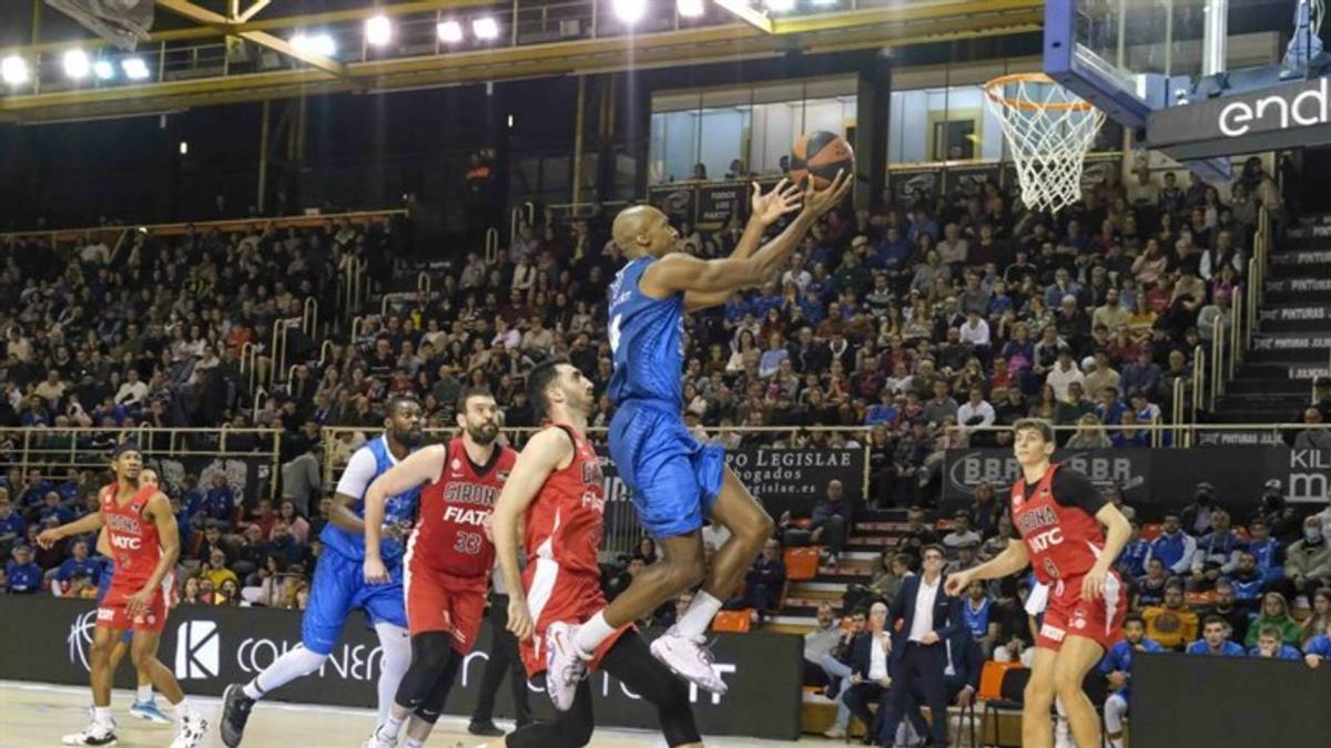 El conjunto Fuenlabreño suma ya 19 derrotas seguidas. La última de ellas por 85-60 frente al Bàsquet Girona
