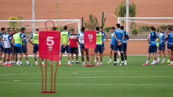 El club pepinero ha informado de que se han detectado dos casos positivos en el primer equipo 
