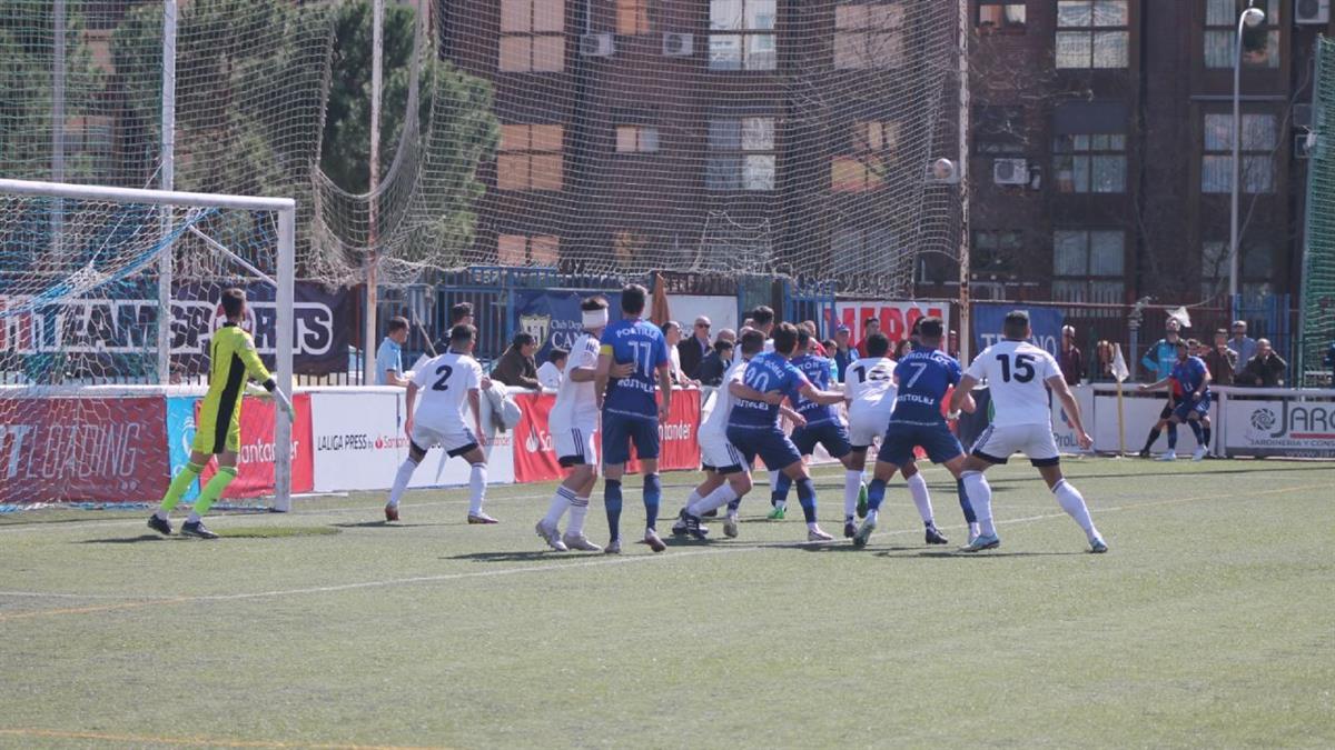 El partido finalizó 1-1 en el campo del CD Canillas