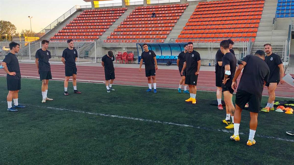 Se han confirmado los fichajes de Javi Alonso y Silgado y han renovado hasta 8 jugadores
 