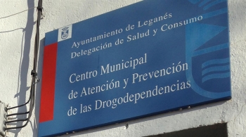 Así lo denuncian desde el PP, quienes aseguran que los trabajadores del centro ya han presenciado agresiones con arma blanca