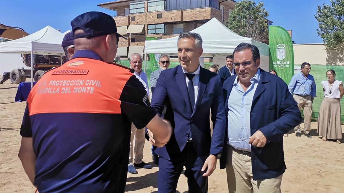 El consejero Novillo asiste al inicio de las obras