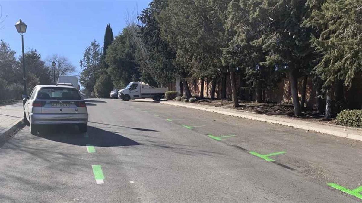 Comienzan las obras de señalización de las zonas de aparcamiento regulado de los distritos Centro y Urbanizaciones 