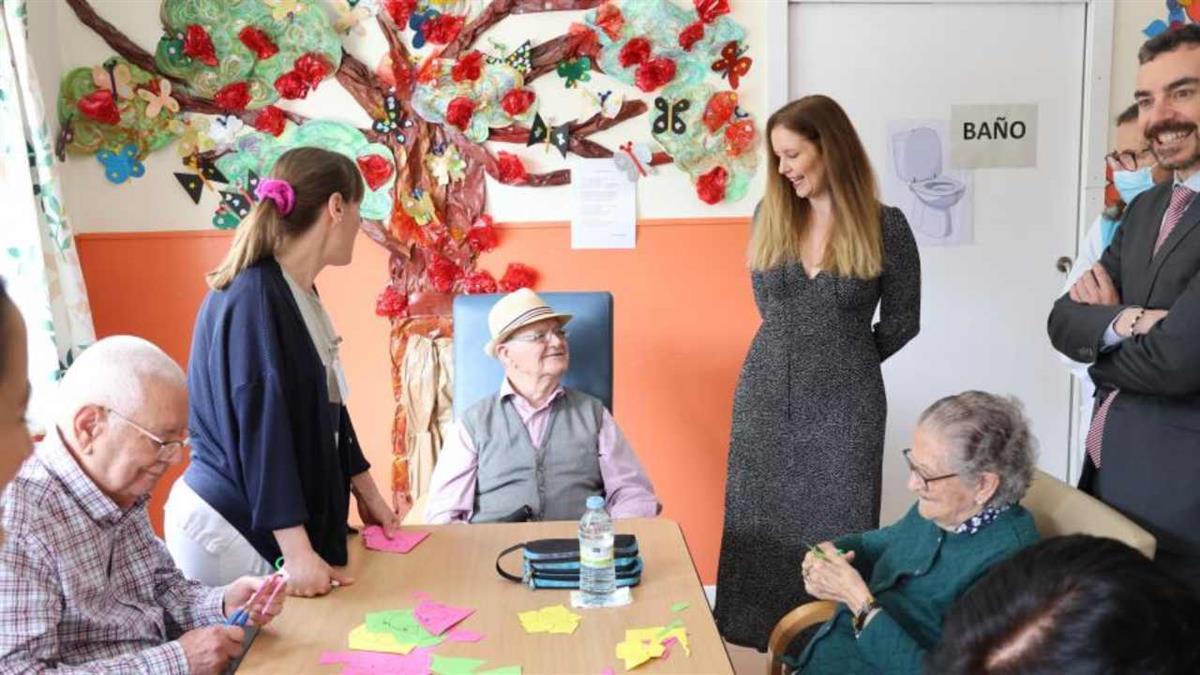 Hasta 295 profesionales trabajan en los centros públicos