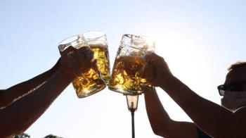 El consumo moderado de cerveza tiene beneficios para la salud
