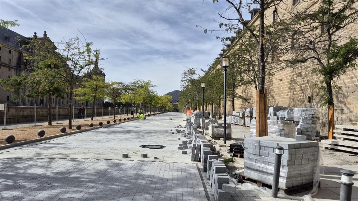 La rehabilitación de la Avenida de Juan de Borbón y Battenberg encara su segunda fase