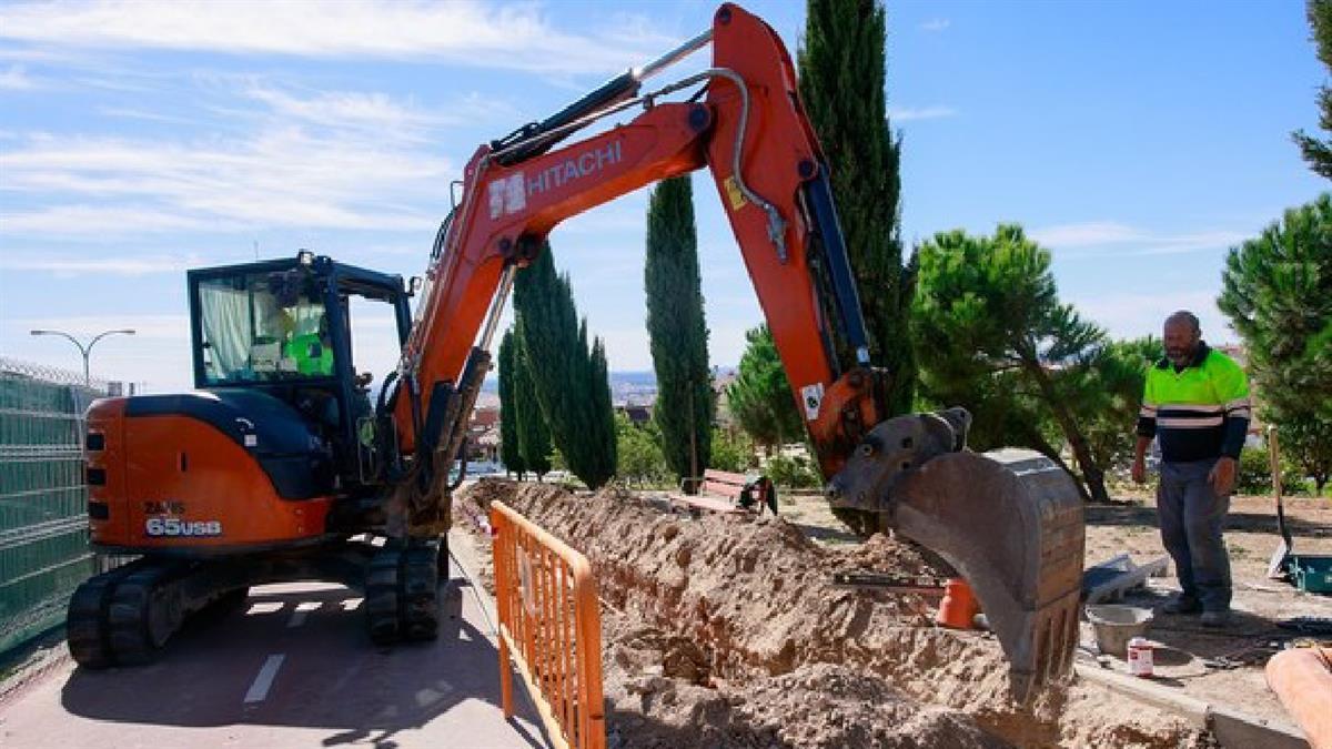Comienzan los trabajos de mejora estructural de varios caminos en zonas verdes del municipio