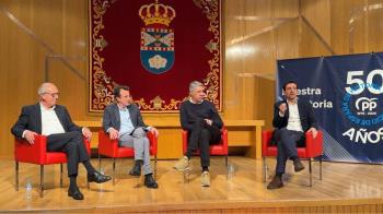 Albiol, Reyes y Tutusaus participan en un coloquio junto al alcalde Miguel Ángel Recuenco y advierten de que el resultado en Cataluña, donde se reparten 48 diputados, puede decidir unas elecciones generales.