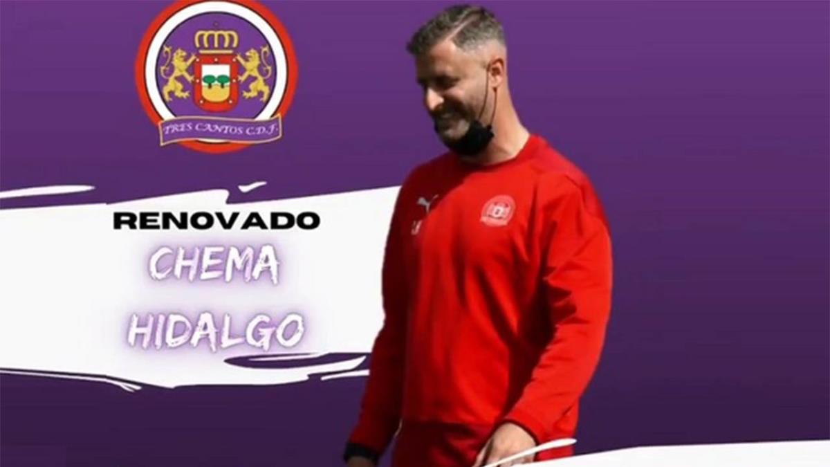 Hidalgo llegaba al equipo a comienzos de esta pasada temporada y consiguió un meritorio ascenso a 3ª División RFEF
