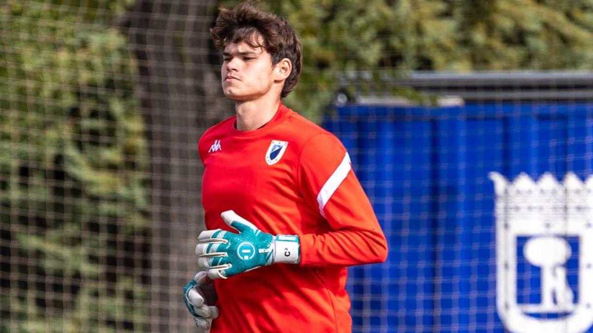 El jugador de la AD Parla sufre una rotura del metatarso de un dedo de la mano