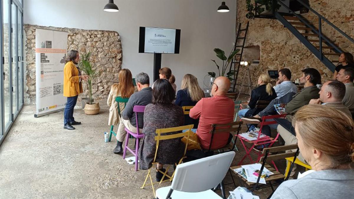 La ciudad ha sido la protagonista de la III Mesa de Turismo ARACOVE