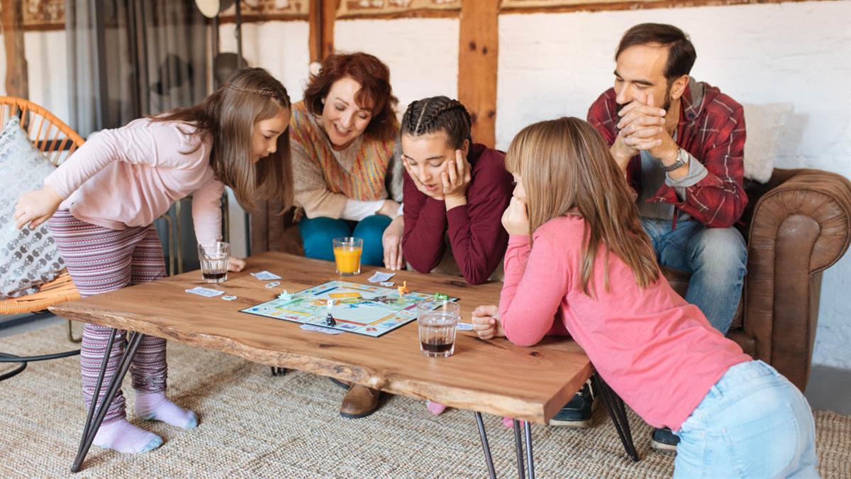 Aprender es más fácil si se hace jugando en familia