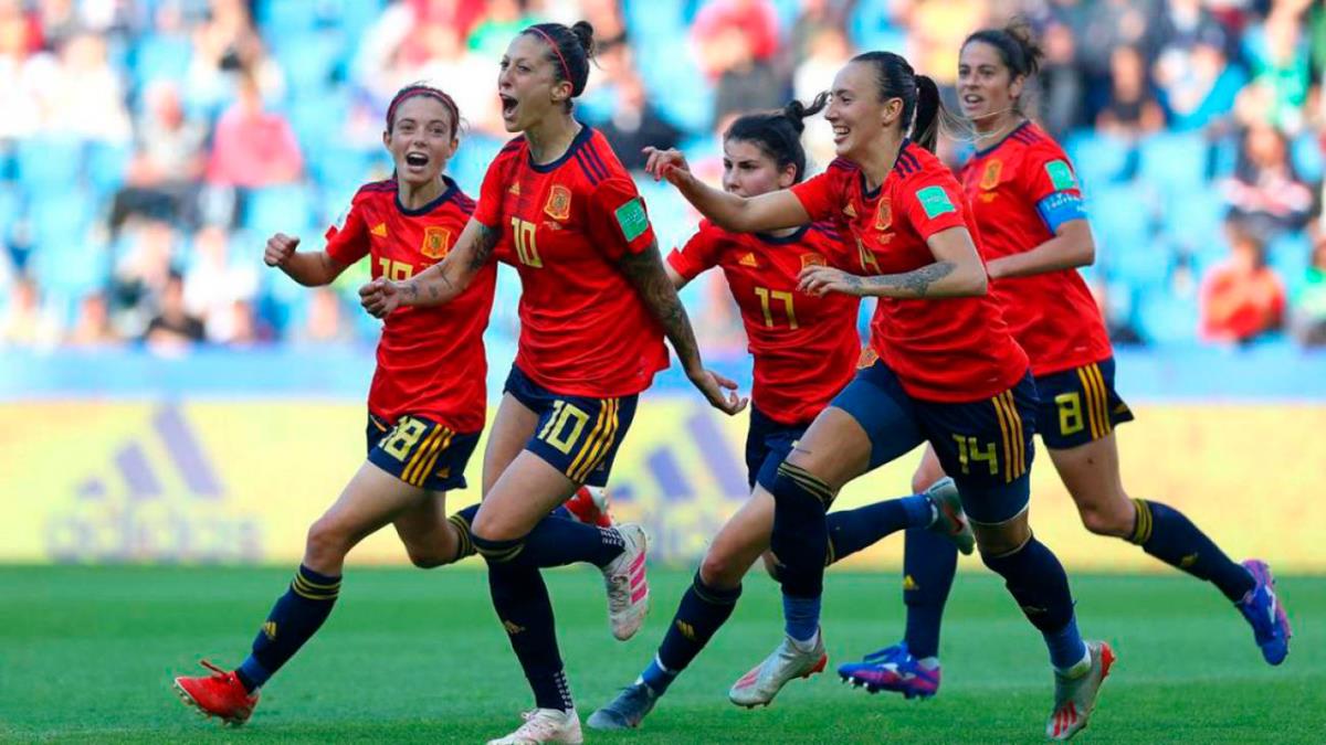 Misa Rodríguez, Marta Corredera, Ivana Andrés, Maite Oroz y Marta Cardona buscarán llevar a España a la Eurocopa 2022