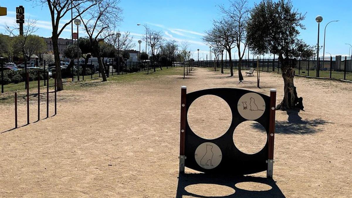 Se han instalado tres, además de unas mejoras en esas áreas, como plantación de árboles, renovación del vallado o instalación de nuevo mobiliario