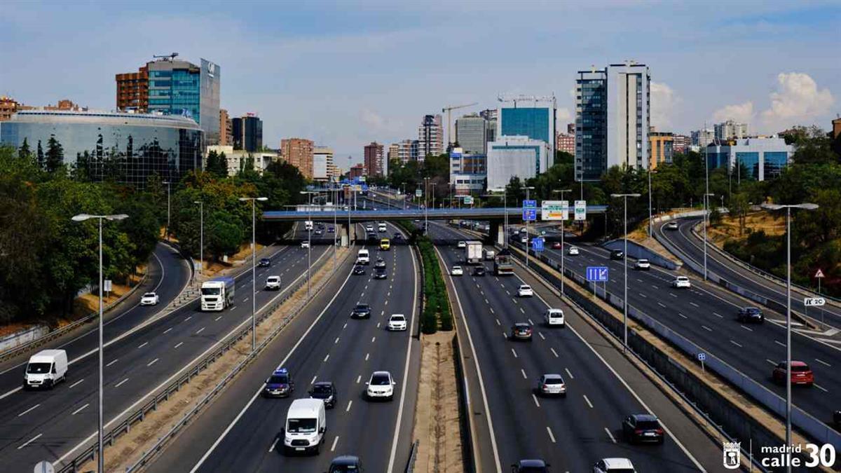 Un total de 374 millones de vehículos circularon por esta vía en 2023