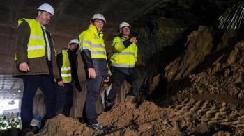 El alcalde de la capital hace este anuncio durante su visita a las obras de soterramiento