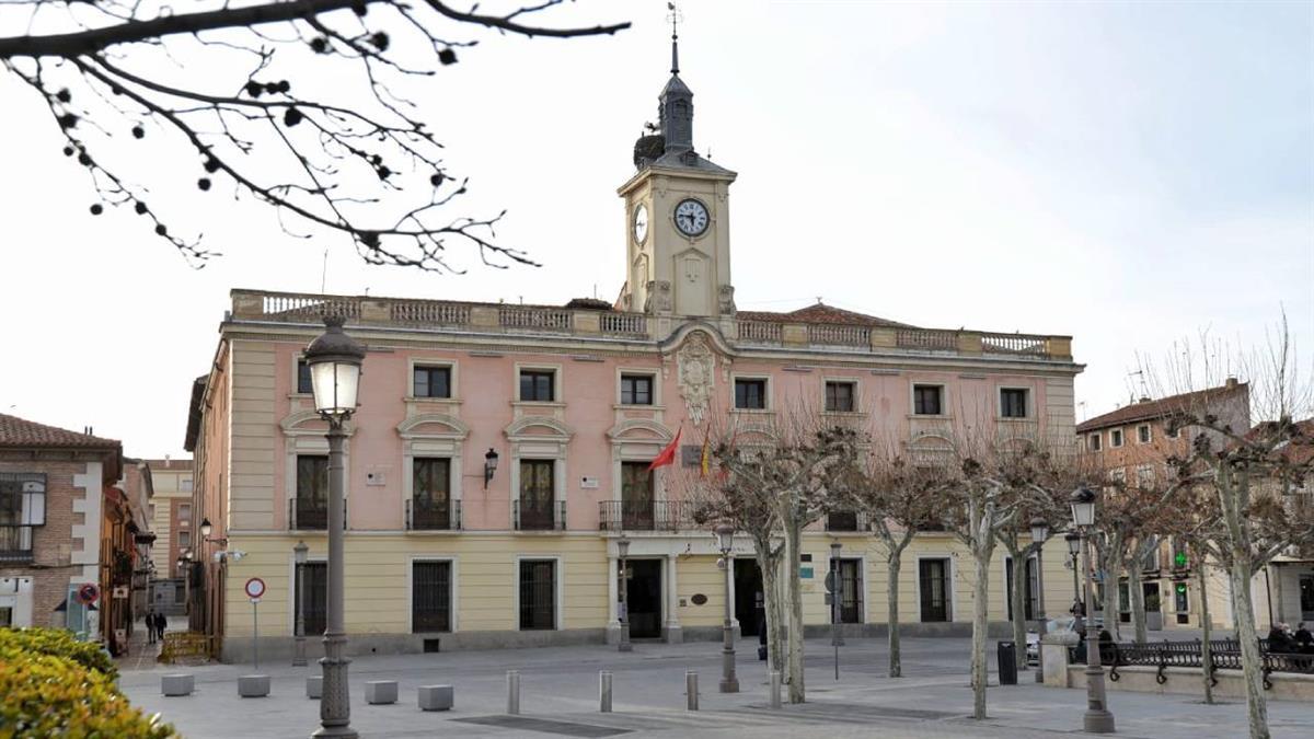 La decisión ha salido adelante con los votos a favor del Partido Popular, Más Madrid y Vox, mientras que el PSOE se ha abstenido