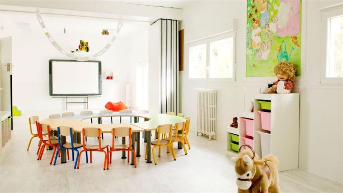 En septiembre de 2024 los socialistas ya presentaron una moción para asegurar el confort térmico en las aulas pero fue rechazada por el Partido Popular