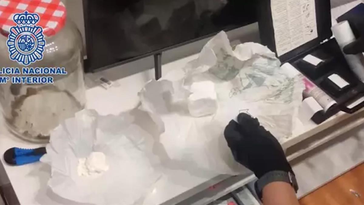 La policía desarticula una banda que llevaba droga por el centro de Madrid