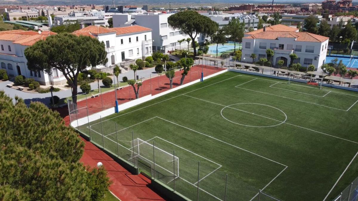 La educación internacional favorece el pensamiento crítico y la apertura cultural