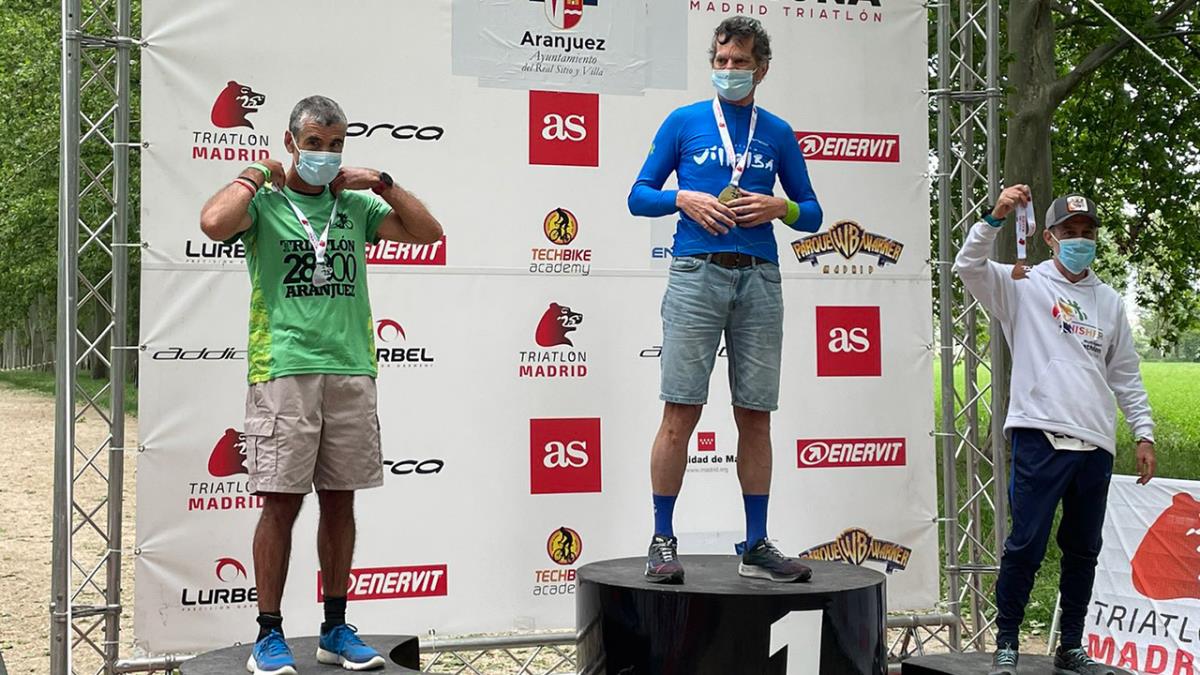 Pilar Arias, Carlos Leon , Julián Flores, Elvis Mendes y Fran Cuevas han sido los encargados de llevar a nuestra ciudad a lo más alto