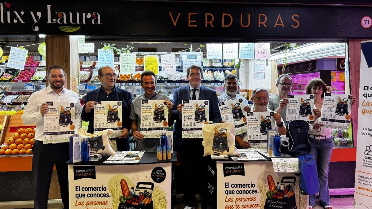 El Ayuntamiento y UNELE recorrerán mercados y galerías para promocionar sus establecimientos y premiar las compras con regalos