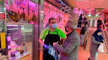 Además, los vecinos dispondrán estas Navidades de la primera hora de aparcamiento gratuita por compras superiores a 15 euros en el comercio local