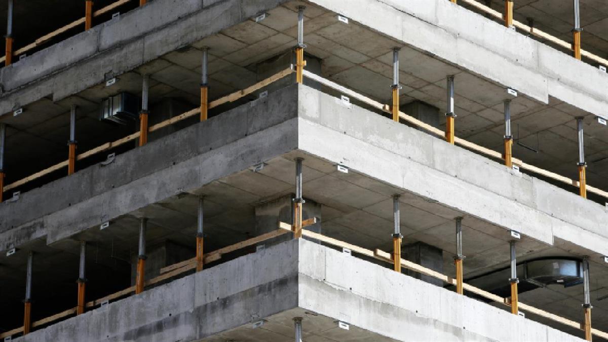 Progresan las obras de construcción a un ritmo constante 