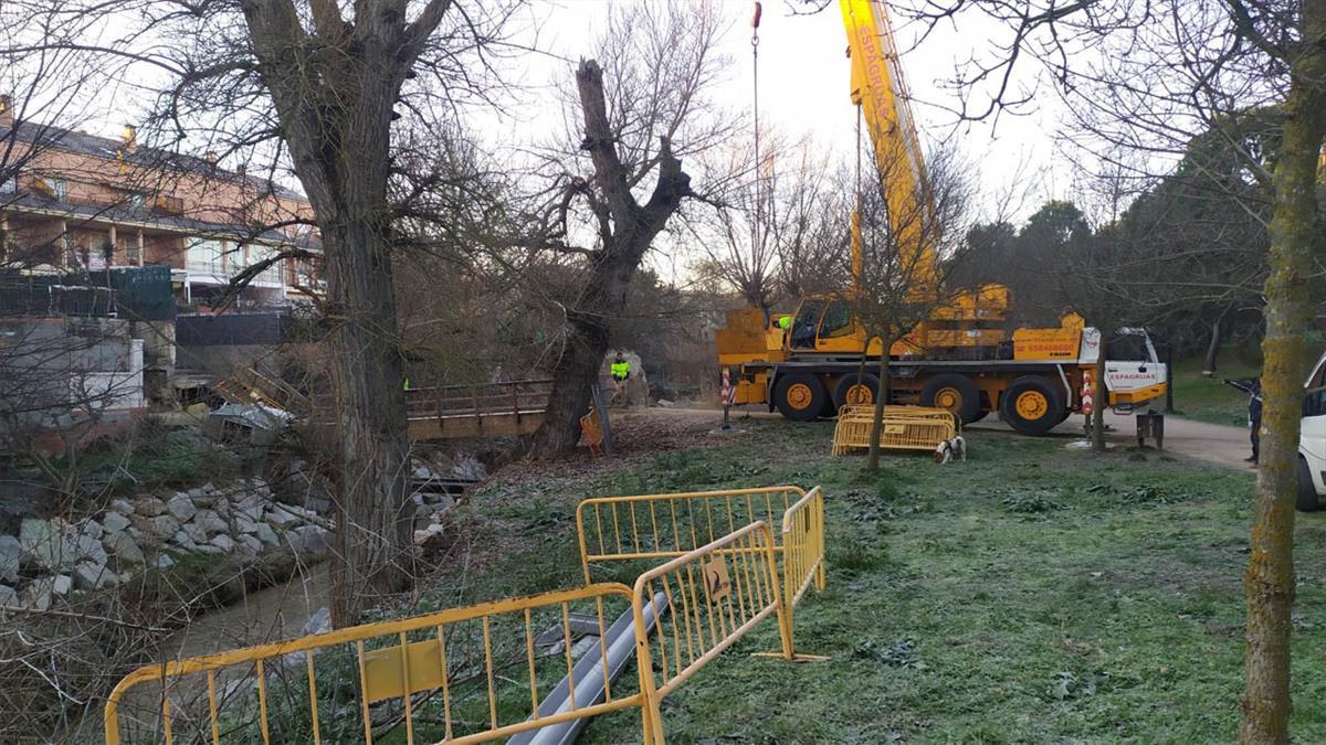 Numerosas parcelas colindantes sufrían desperfectos con las lluvias y crecidas del río