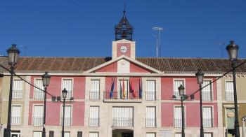 Van a comenzar las obras para retirar las viejas cubiertas de fibrocemento de los almacenes municipales 