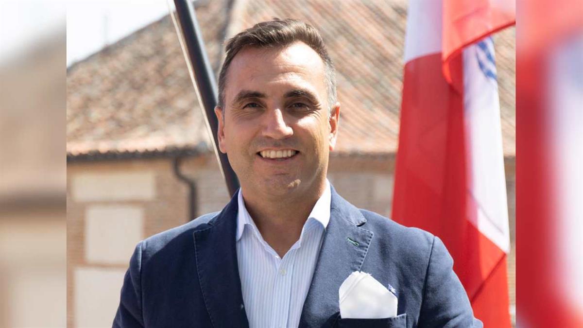 Para dar explicaciones sobre los hechos ocurridos en las fiestas 