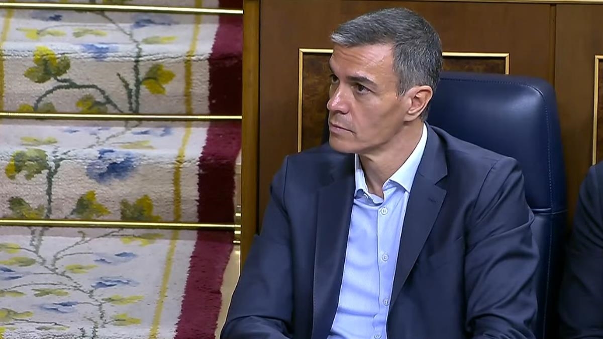 Feijóo censura la resistencia de Sánchez en una legislatura "basura"