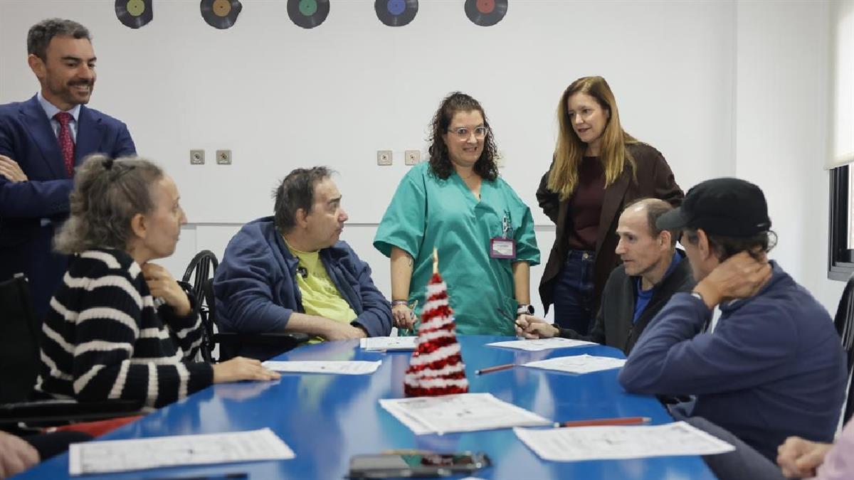 El objetivo es evitar la soledad de las personas mayores en Navidad
