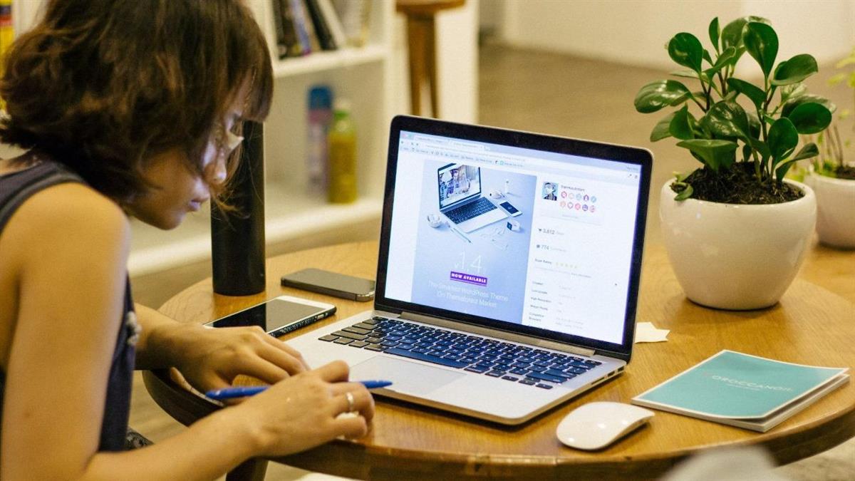 El Gobierno regional ha destinado más de 22 millones de euros a innovación y formación digital para empresas, ciudadanos, entidades deportivas y colectivos vulnerables