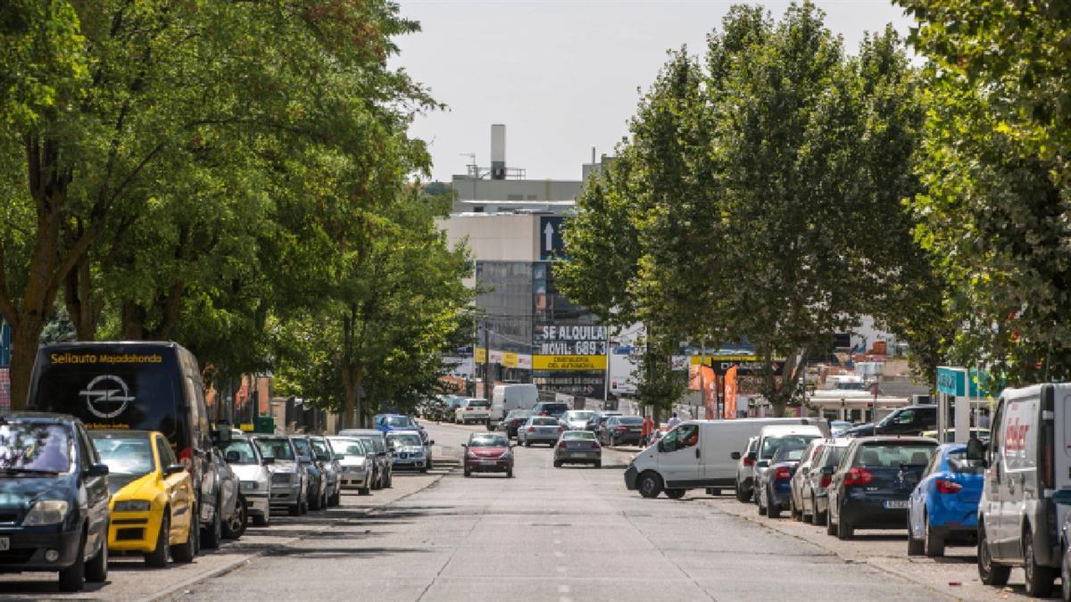 Se adecúan a las necesidades funcionales actuales, los usos y actividades a implantar en el Polígono