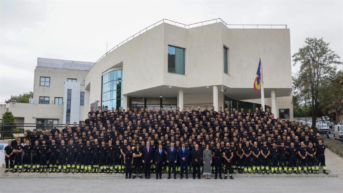 La Comunidad de Madrid refuerza su Cuerpo de Bomberos con 267 nuevos profesionales