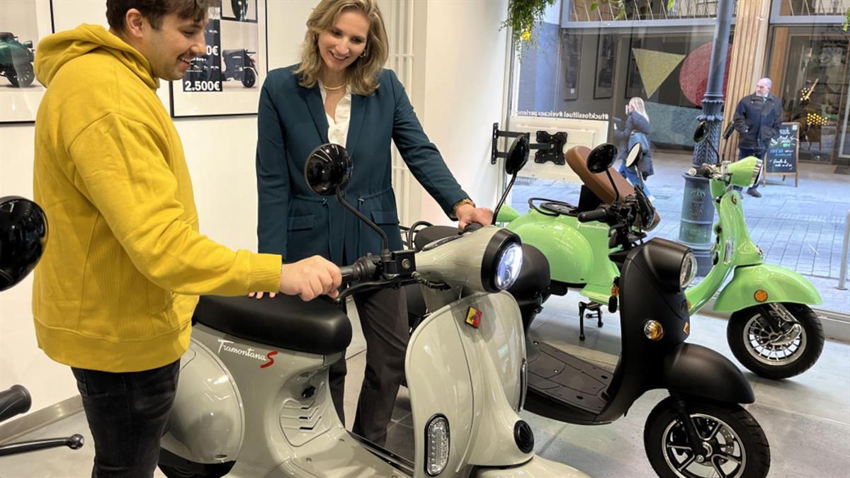 La Comunidad de Madrid amplía las ayudas e invierte casi 3 millones de euros