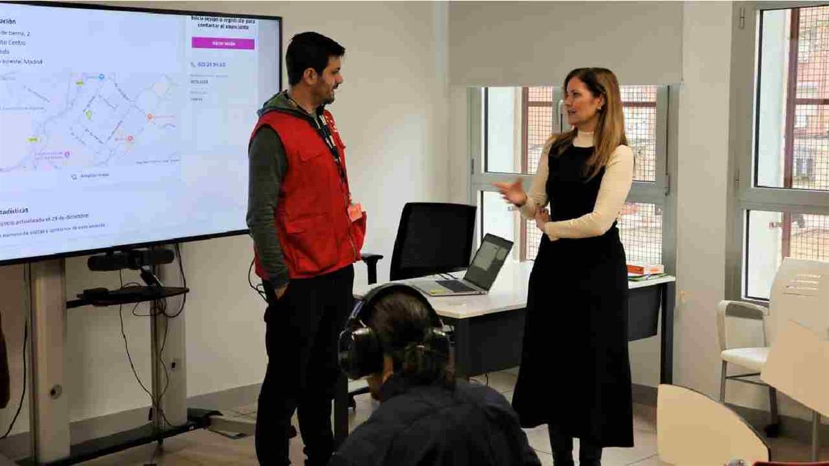 La Comunidad de Madrid ayuda a más de un centenar de personas sin hogar contra los efectos del frío