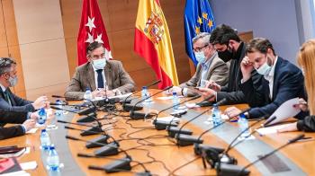 El encuentro se produce por la modificación de categoría que se producirá con la entrada en vigor de la nueva ley omnibus