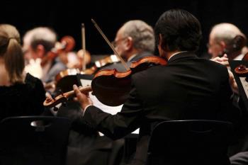 La Orquesta Concertante de Madrid (OCM), que interpreta la banda sonora de las mejores películas, llega gratis este sábado al Buero Vallejo