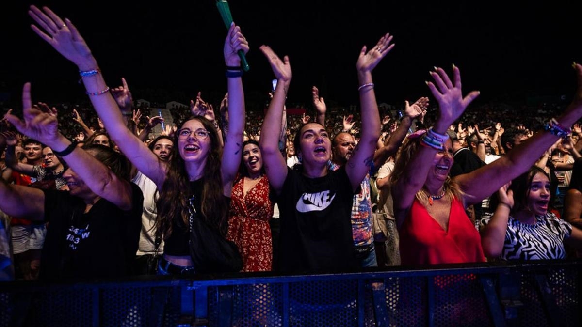 Seguridad Social, Paula Koops y los Hermanos Aragón también se subirán al escenario