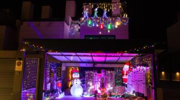 Se reconocerá la mejor iluminación de viviendas, ventanas, balcones y fachadas