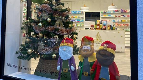 Serranillos enciende la magia con su 7º Concurso de Escaparates Navideños