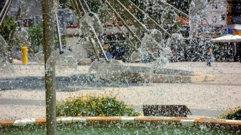 El primer premio está dotado con 600 euros, y el finalista de cada serie recibirá 400